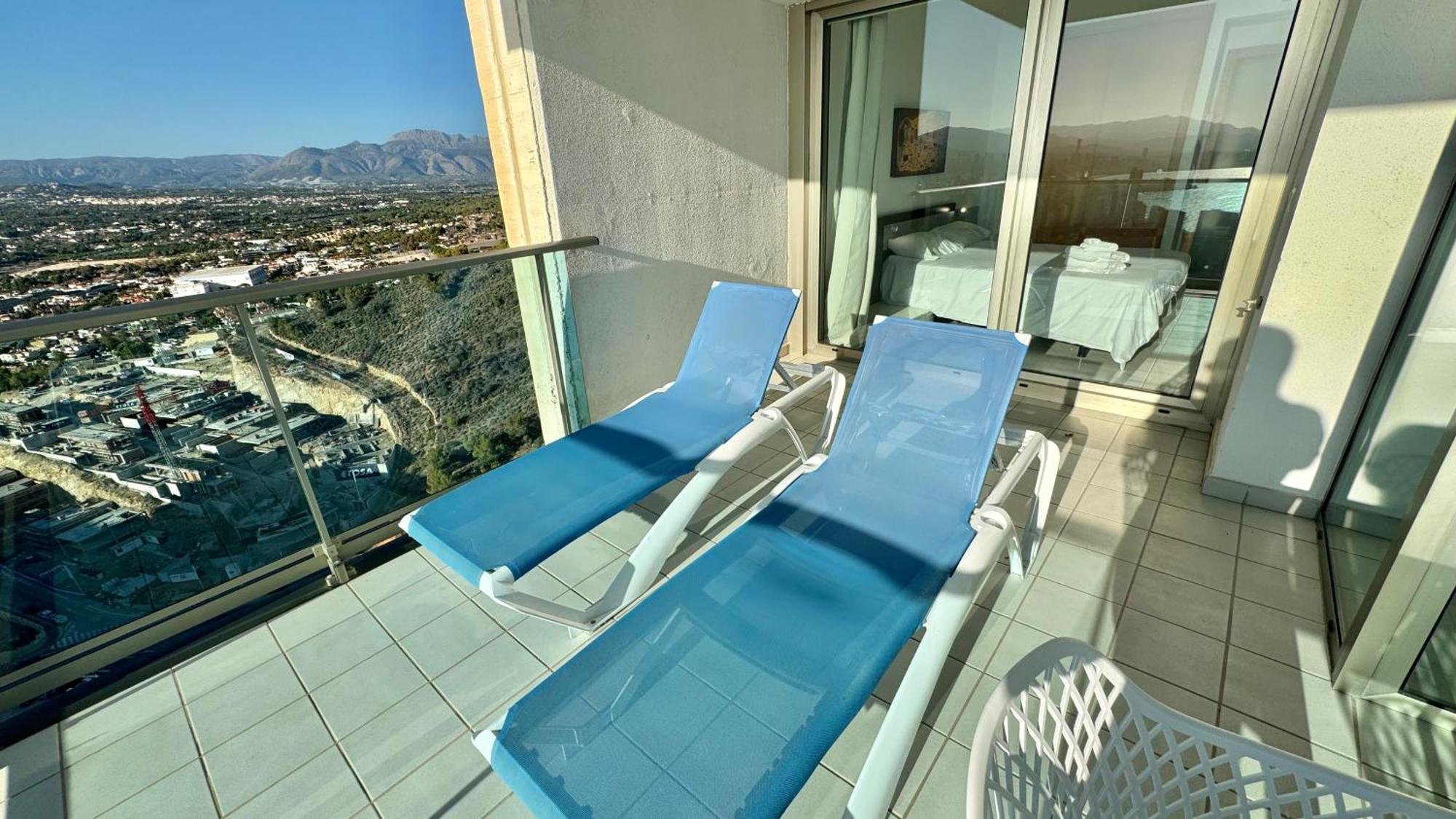 Highrise Apartment With Stunning Views From Private Balcony 85 Benidorm Eksteriør billede