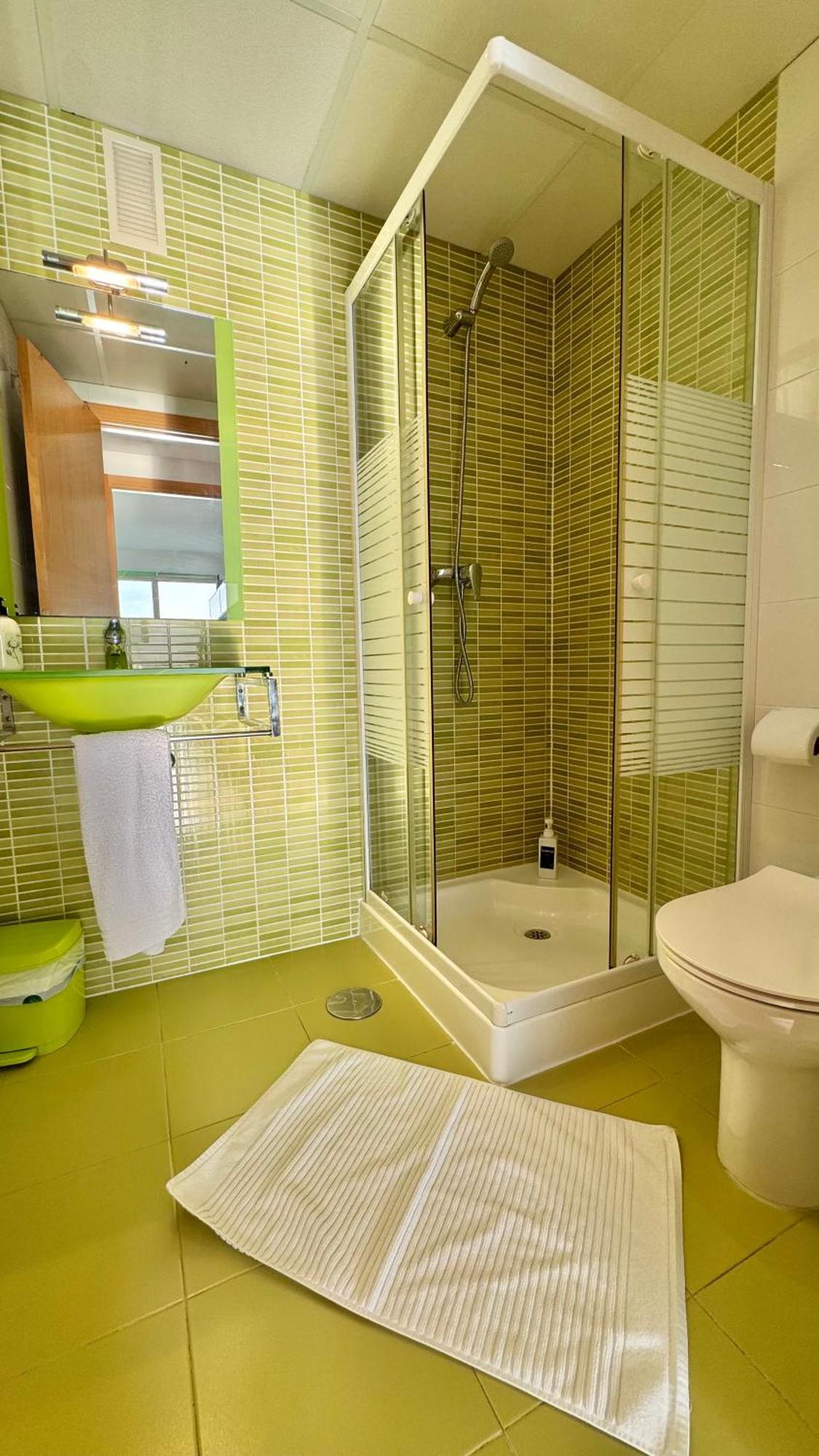 Highrise Apartment With Stunning Views From Private Balcony 85 Benidorm Eksteriør billede