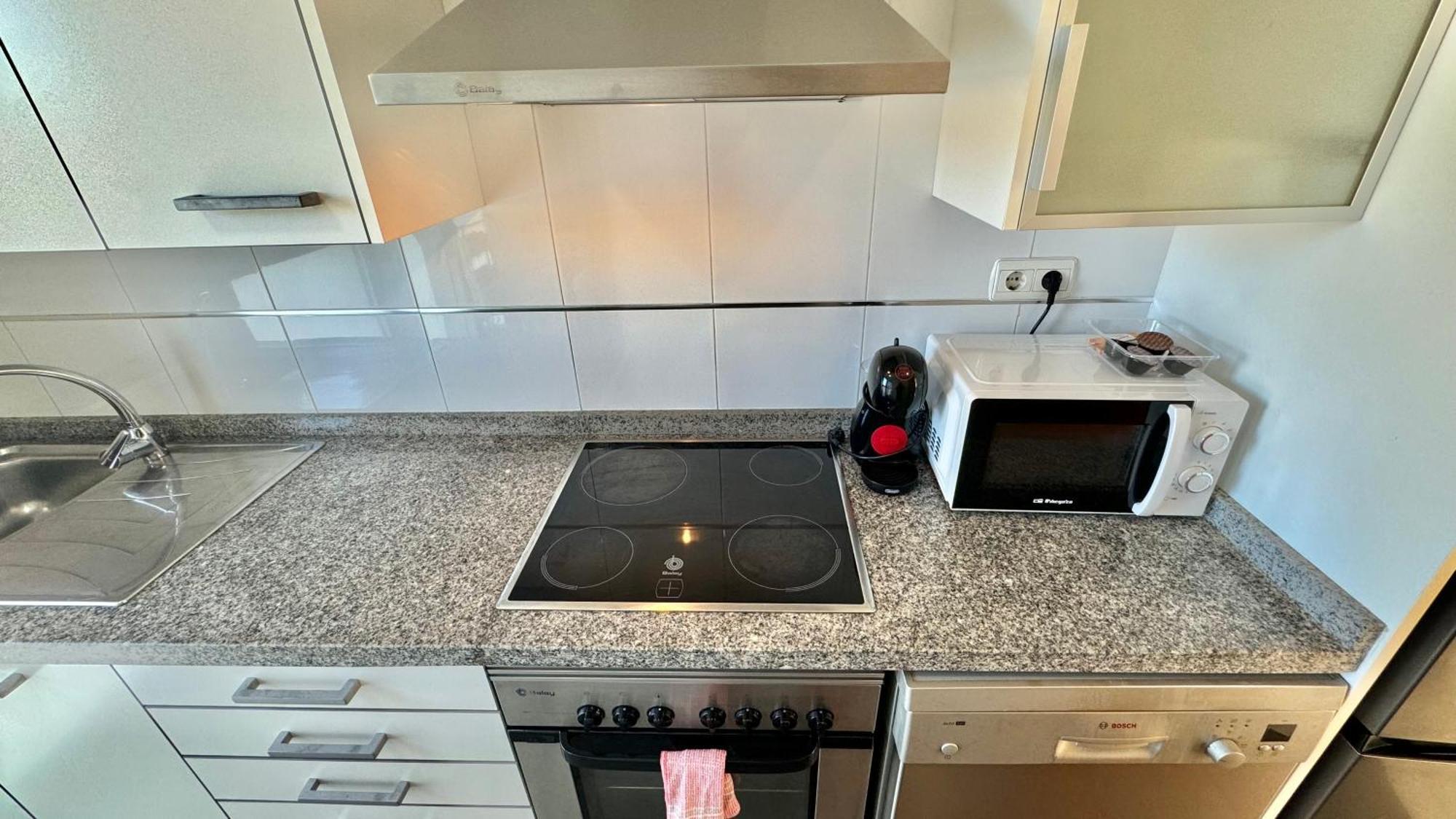Highrise Apartment With Stunning Views From Private Balcony 85 Benidorm Eksteriør billede